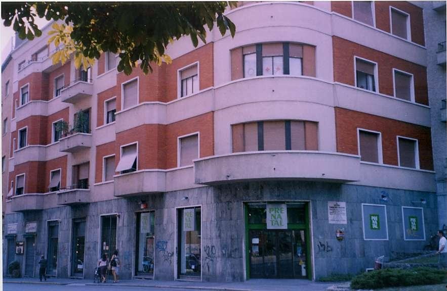 Monza centro storico - Ampio trilocale non arredato in affitto